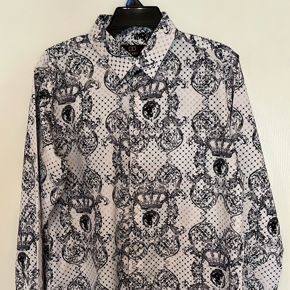 Black n White Long Sleeve Button Down medium
